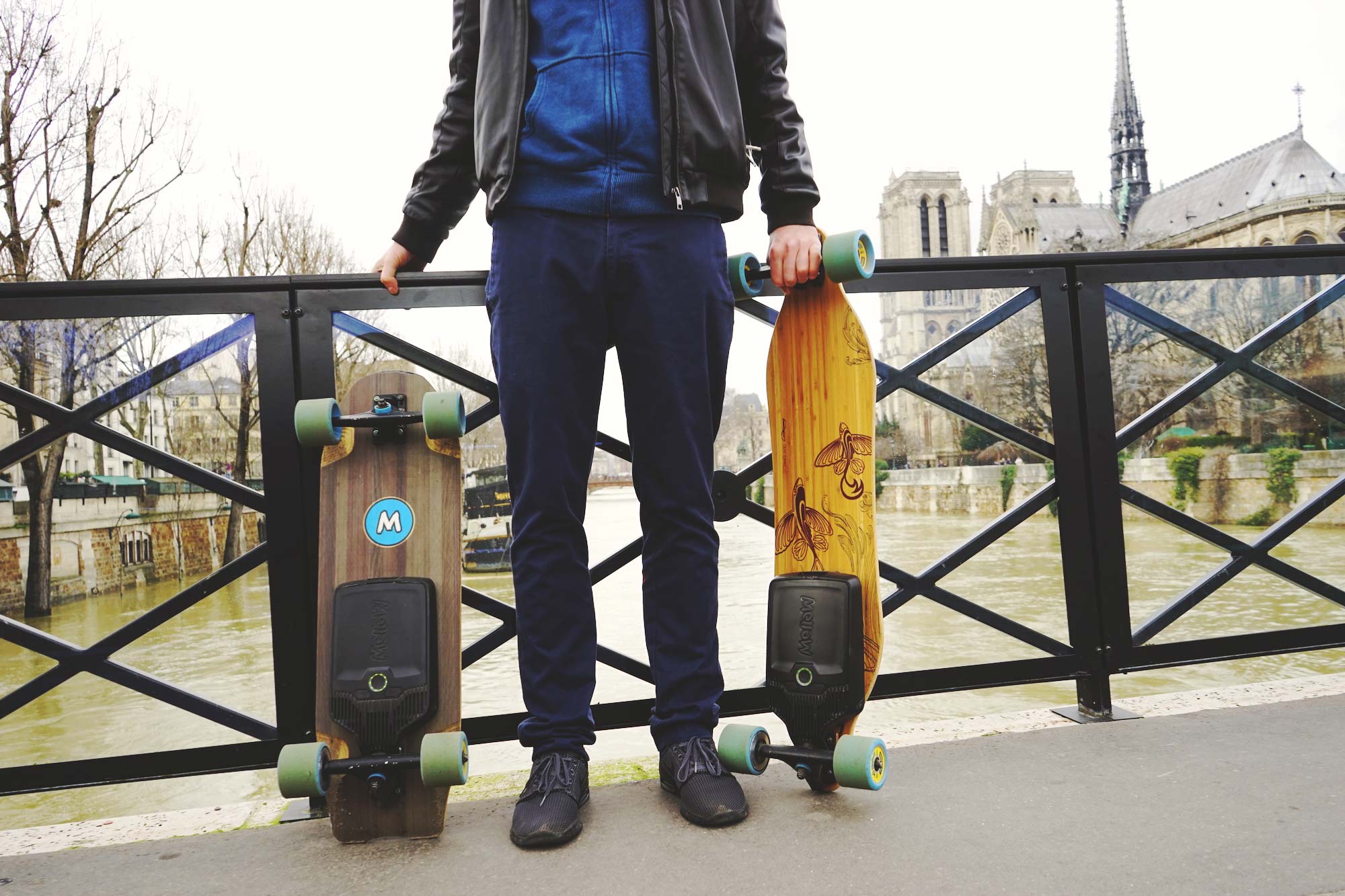 AirBnB Sightseeing in Paris on an electric skateboard