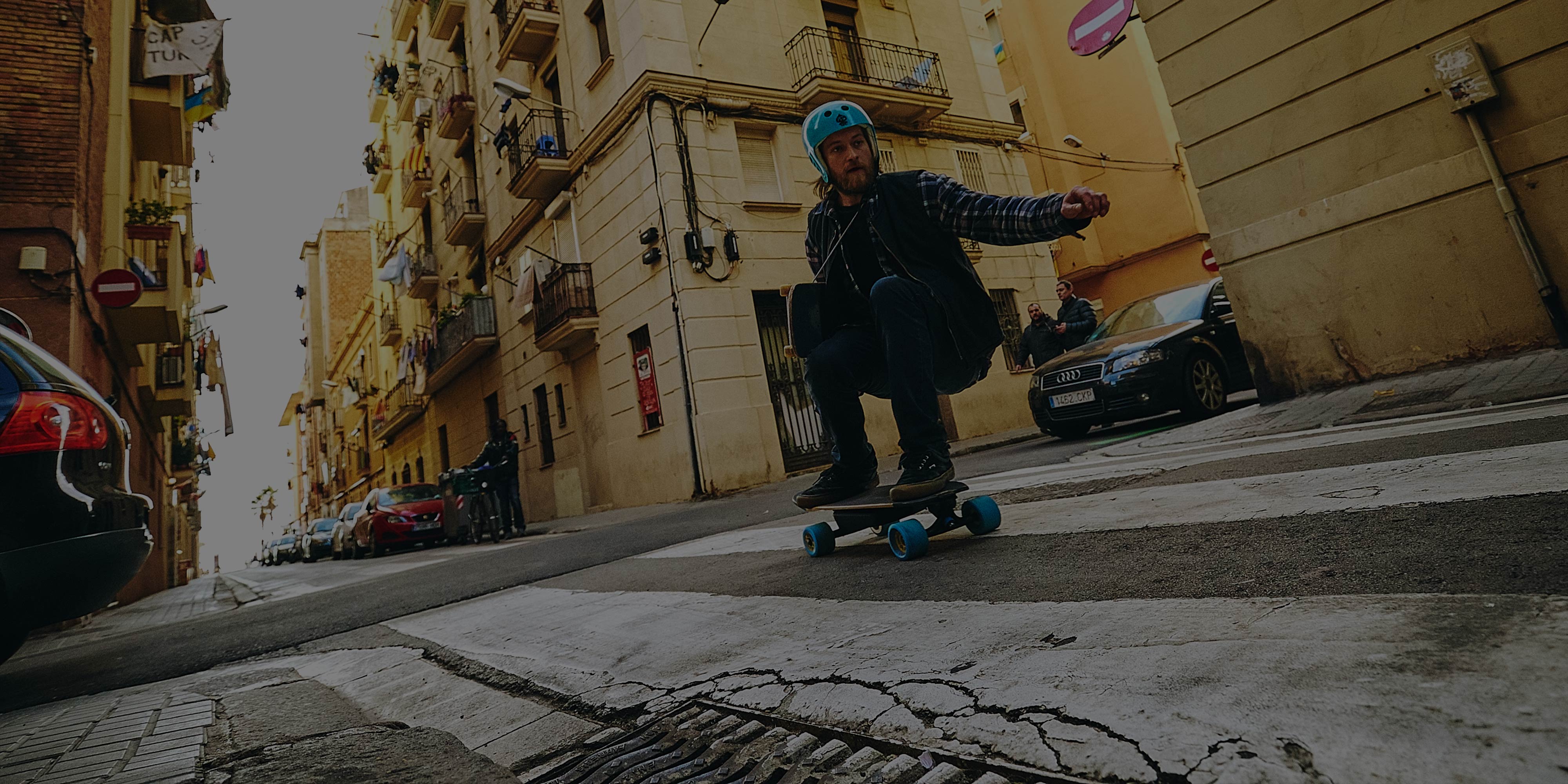 The Electric Skateboard Drive that fits under any Skateboard